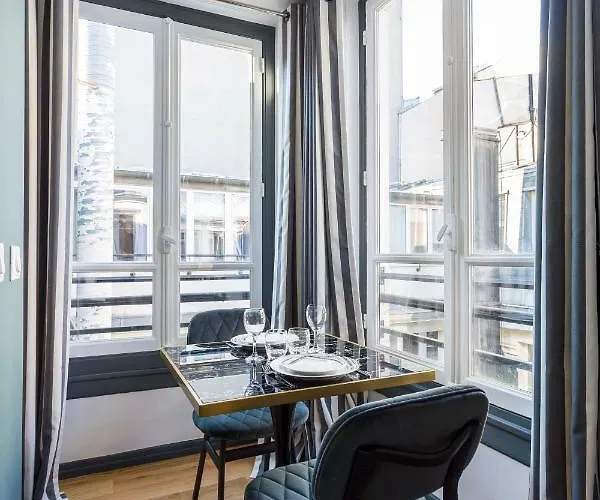 Cmg Champs Elysees - Boetie 4dd Appartement *